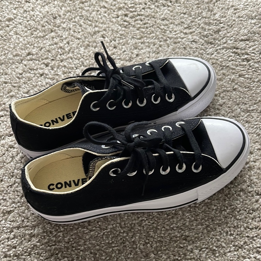 Platform converse